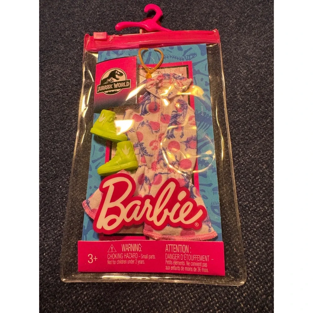 Barbie Jurassic World Fashion Pack Hooded Dress Neon Green Sneakers GWB07 NEW